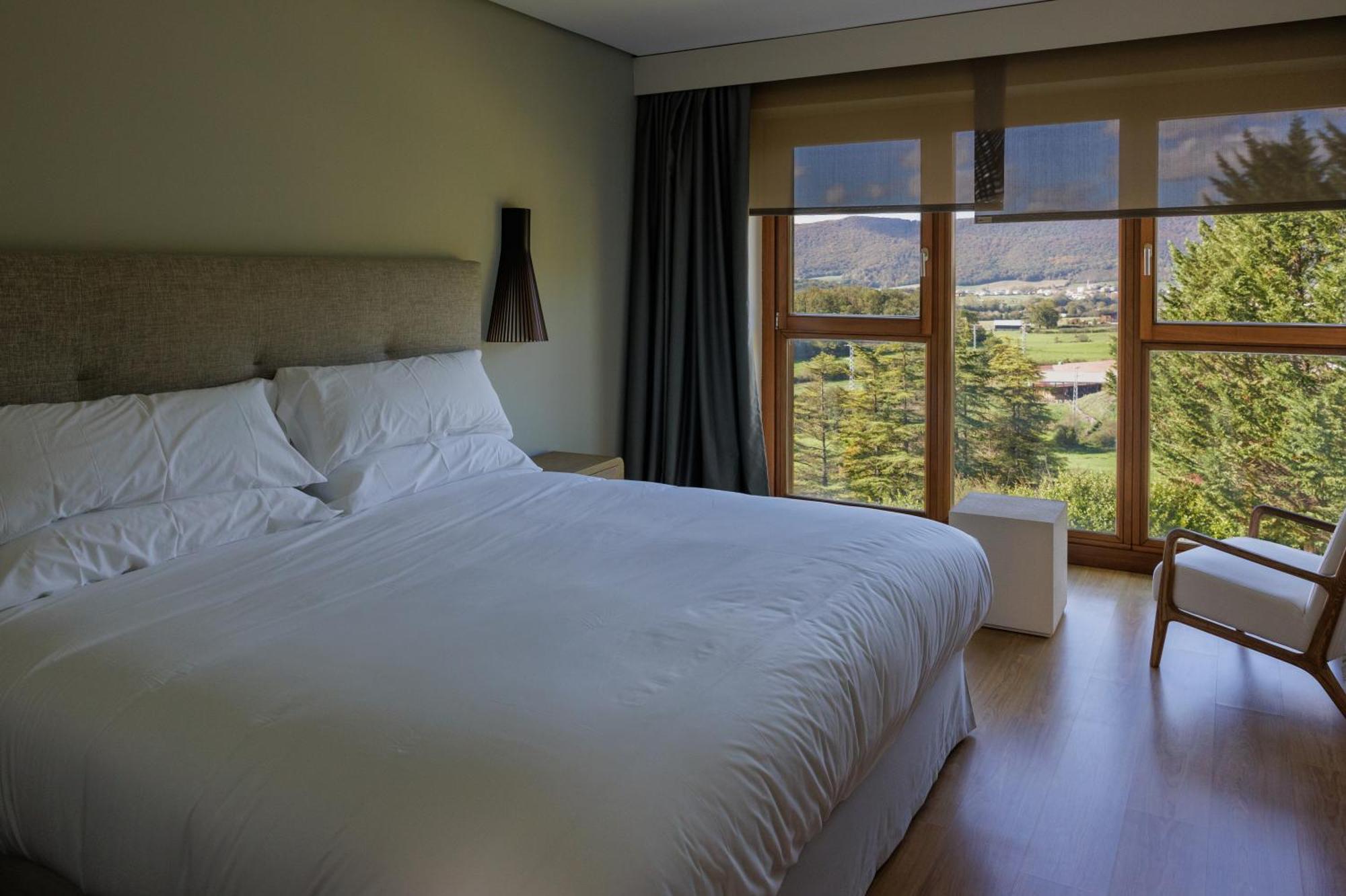 Hotel & Spa El Mirador De Ulzama Urritzola-Galain Exteriör bild